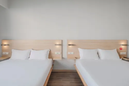 Moov Hotel Porto Centro Chambres Photos