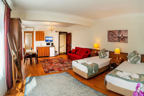 Sultan House Photos
