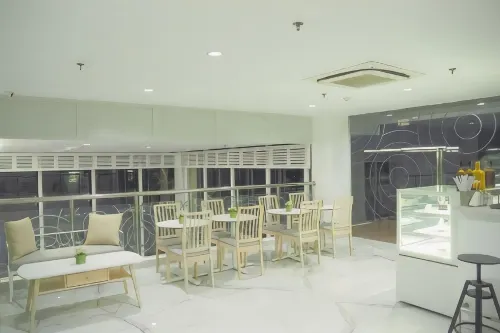 D'Primahotel Airport Jakarta II Restauration Photos
