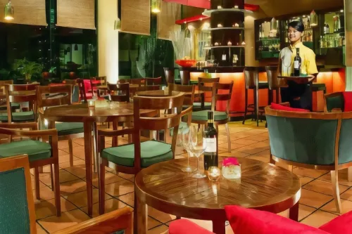 Tamarin Hotel Jakarta Manage by Vib Hospitality Management Makanan Photos