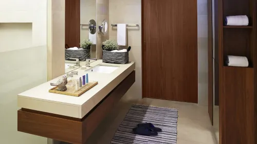 The Classic 500 Pentaz Executive Residence Rooms Photos