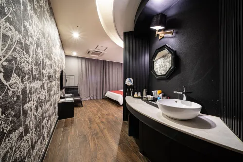 Floce Hotel Rooms Photos