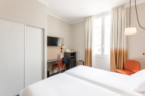 Hotel Vendome Nice Huoneet Photos