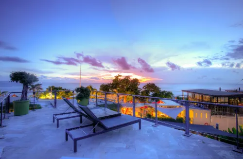 FuramaXclusive Ocean Beach Seminyak Bali Nära hotellet Photos