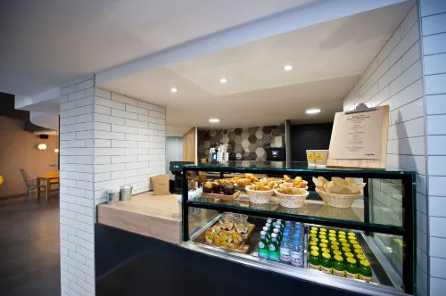 Staycity Aparthotels Centre Vieux Port Restauration Photos