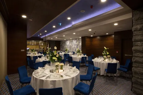 Renaissance Izmir Hotel Ruokailu Photos