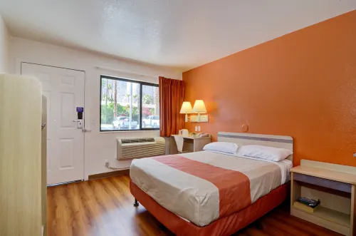 Motel 6 Palm Springs, CA - East - Palm Canyon Da non perdere Photos