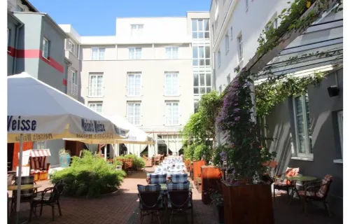 Mercure Hotel Plaza Magdeburg À proximité de l'hôtel Photos