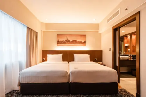 Ramada Plaza by Wyndham Bangkok Menam Riverside Rooms Photos