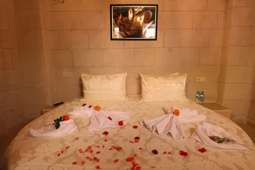 Epoch Stone House Rooms Photos