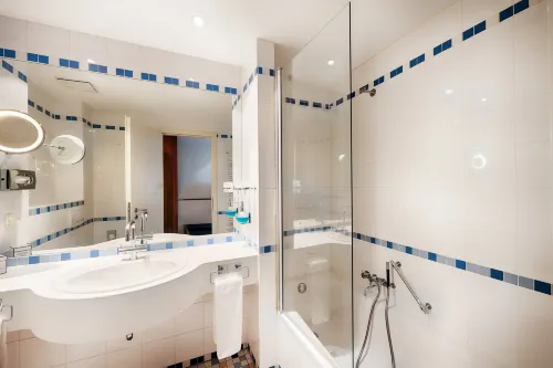 Welcome Hotel Meschede Hennesee Kamar Photos