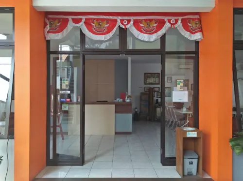 Hotel Netral Jombang Dekat Hotel Photos