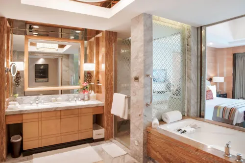 ITC Grand Chola, a Luxury Collection Hotel, Chennai Kamar Photos