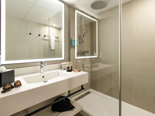 Novotel Paris Suresnes Longchamp Photos
