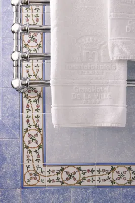 Grand Hotel de la Ville Camere Photos