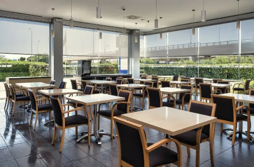 Holiday Inn Express Malaga Airport Mahlzeiten Photos