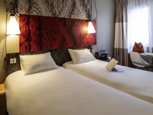 Hotel ibis Poissy. Chambres Photos