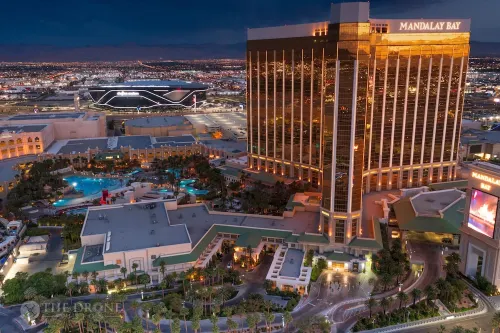 Four Seasons Hotel Las Vegas Exterior Photos