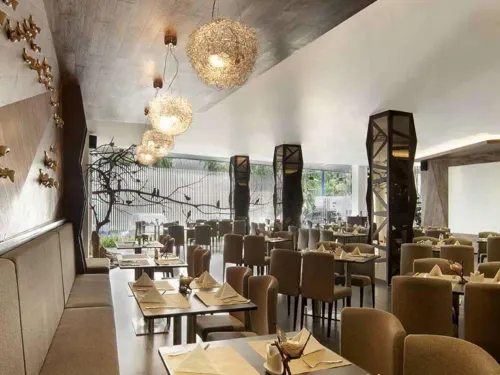 Oak Tree Urban Hotel Jakarta Restauration Photos
