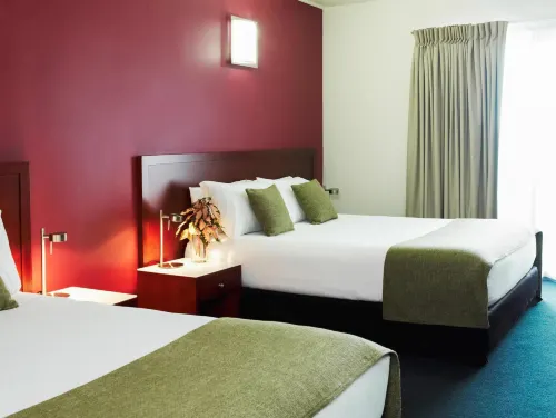Novotel Darwin Airport Rooms Photos