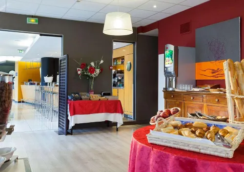 Comfort Hotel Lille l'Union Espaces publics Photos