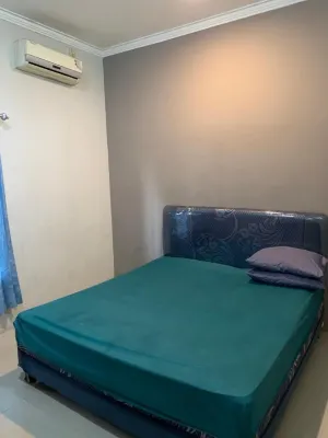 Sunrise Hotel Kudus Kamar Photos