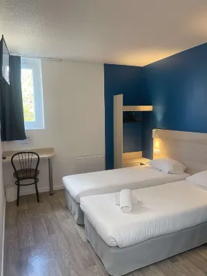 Kyriad Direct Dreux Rooms Photos
