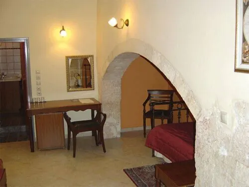 Belmondo Hotel Rooms Photos