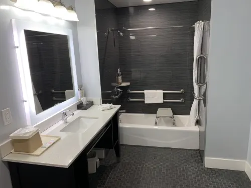 Pacific Inn Monterey Photos