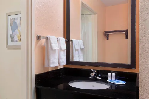 Fairfield Inn & Suites Tampa Brandon Phòng Photos