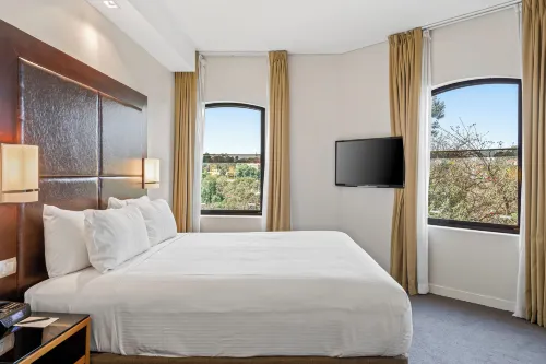 Amora Hotel Riverwalk Melbourne Rooms Photos