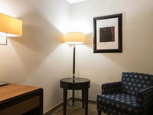 FlyOn Hotel & Conference Center Rooms Photos