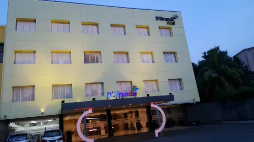 D'Grande Hotel Batam Eksterior Photos