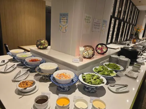 FuramaXclusive Pratunam Park Hotel Makanan Photos
