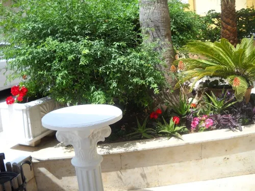 Triana Hotel Общественные зоны Photos