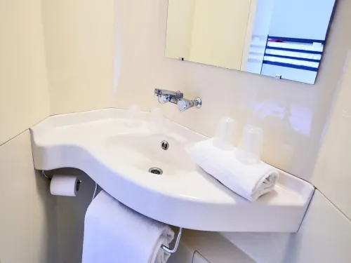 Hôtel Première Classe Villejust Chambres Photos