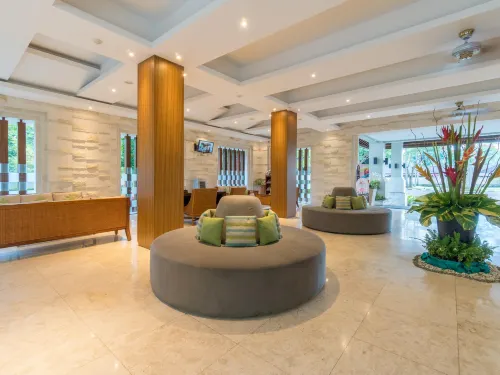 Grand Whiz Hotel Nusa Dua Bali Общественные зоны Photos
