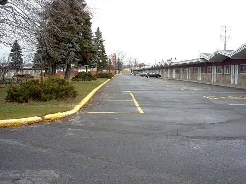 Grand Motel Saint-Hubert Circondario Photos
