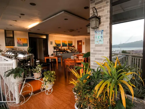 Skylodge Resort Ristorazione Photos