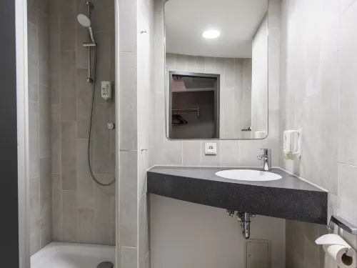 B&B HOTEL München-Messe Rooms Photos