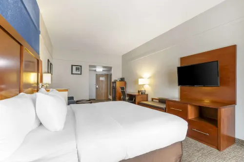 Comfort Suites Longmont Photos