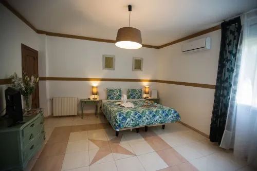 Hostal Escala Suites Chambres Photos