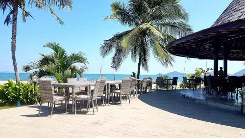 Luwansa Beach Resort Area Publik Photos
