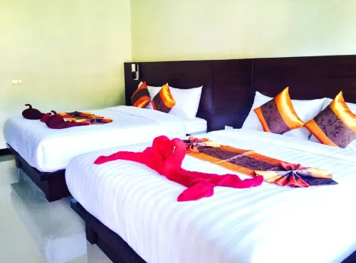 Peaceful Resort , Long Beach - Koh Lanta Photos