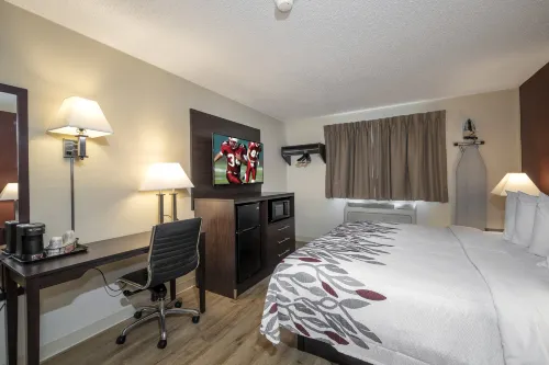 Red Roof Inn Greensburg Rooms Photos