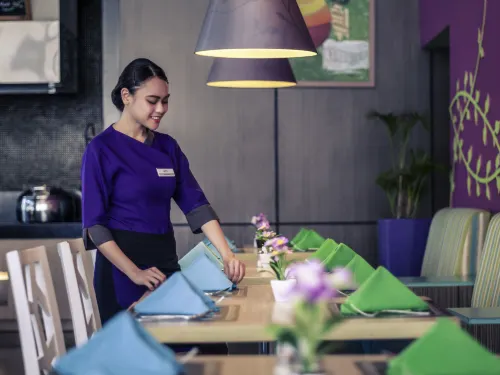 Mercure alam sutera Makanan Photos