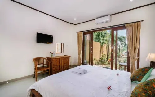 Sari Nusa Inn Photos