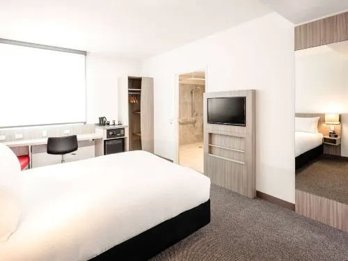 ibis Mackay Rooms Photos