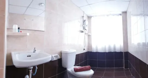 Golden Court Hotel - Sri Pelangi Rooms Photos