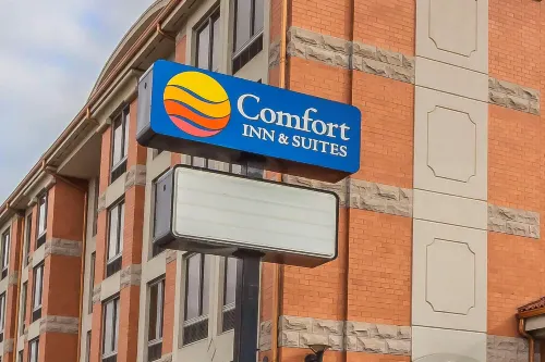 Comfort Inn & Suites LaGuardia Airport Außen Photos